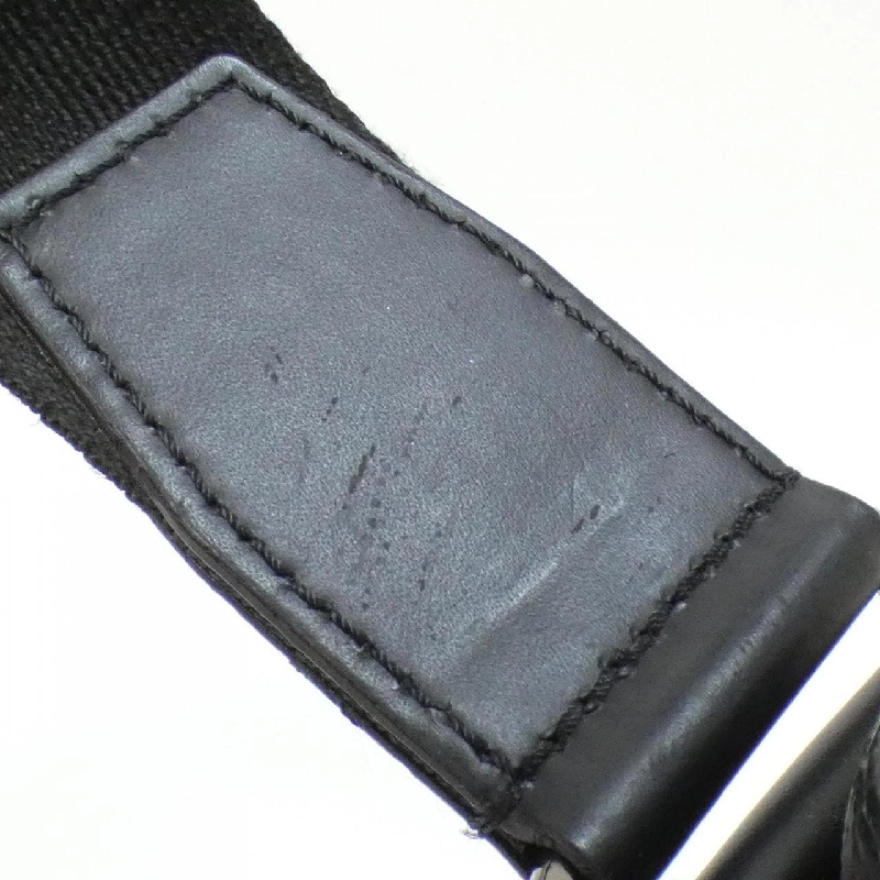 Túi đeo vai Louis Vuitton Monogram Eclipse District PM M44000 612165