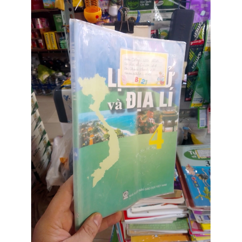 (Sách cũ SCGR) Lịch sử và Địa Lí 4 2020 mới 80% Giáo khoa HCM2702 Blogmeo090426 1015675