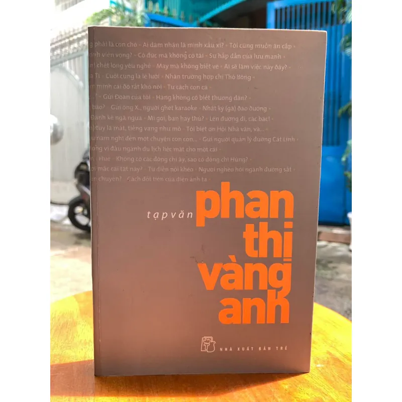 tạp văn phan thị vàng anh 571344