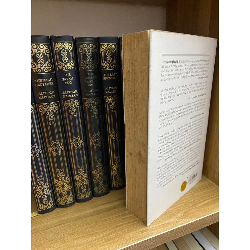 Sự Hội Tụ Kế Tiếp- Michael Spence- Sách lưu kho,giấy xốp có ố 780193