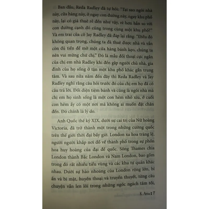 Tiệm quan tài trắng ở London 752106