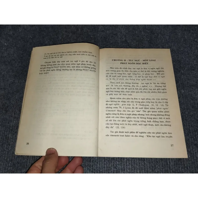 TỤC NGỮ VIỆT NAM. CẤU TRÚC VÀ THI PHÁP 957891