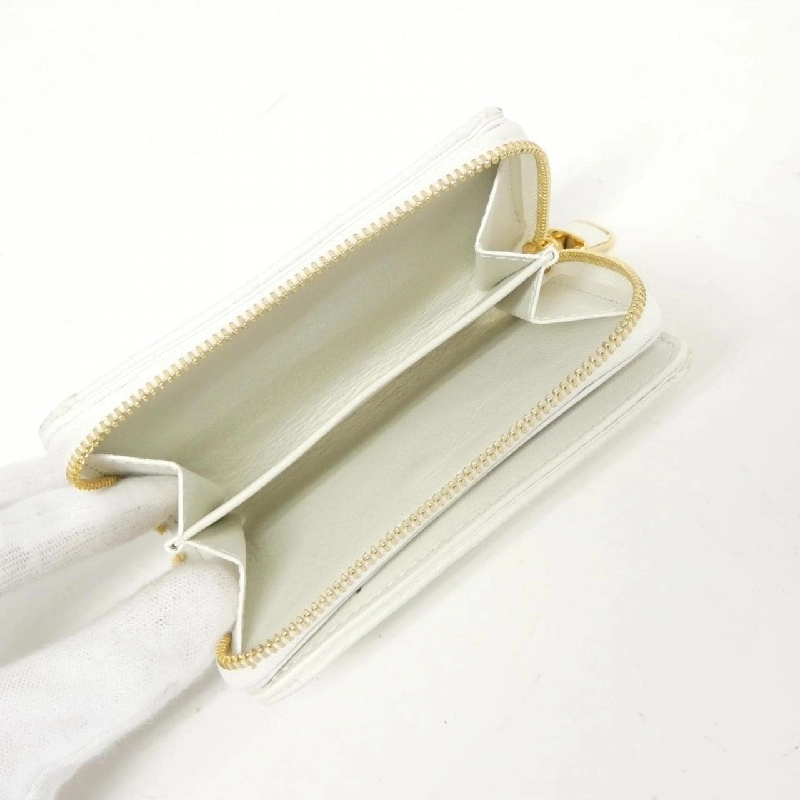 Ví Louis Vuitton da kỳ lạ Portefeuille Rue 622148