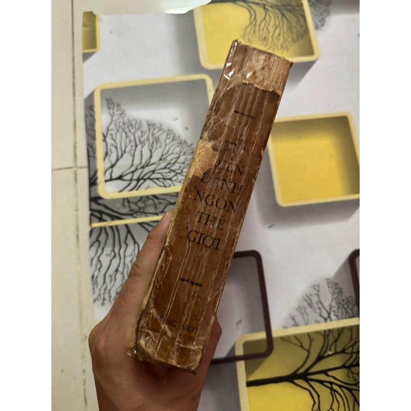 Từ điển danh ngôn thế giới 522703