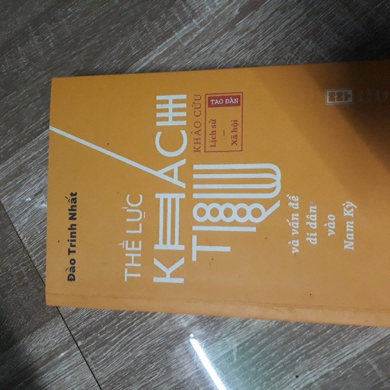 Thế lực khách trú và vấn đề di dân vào nam kì 195645