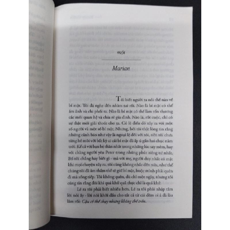 Em thuộc về anh Emily Giffin mới 80% bẩn ố nhẹ rách gáy 2015 HCM.ASB1309 342036