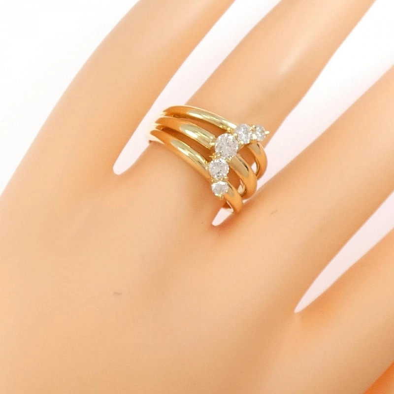 Nhẫn kim cương K18YG 0.57CT 668591