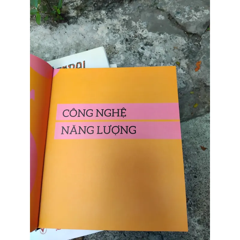 How technology works ( Hiểu biết về công nghệ )  1002359