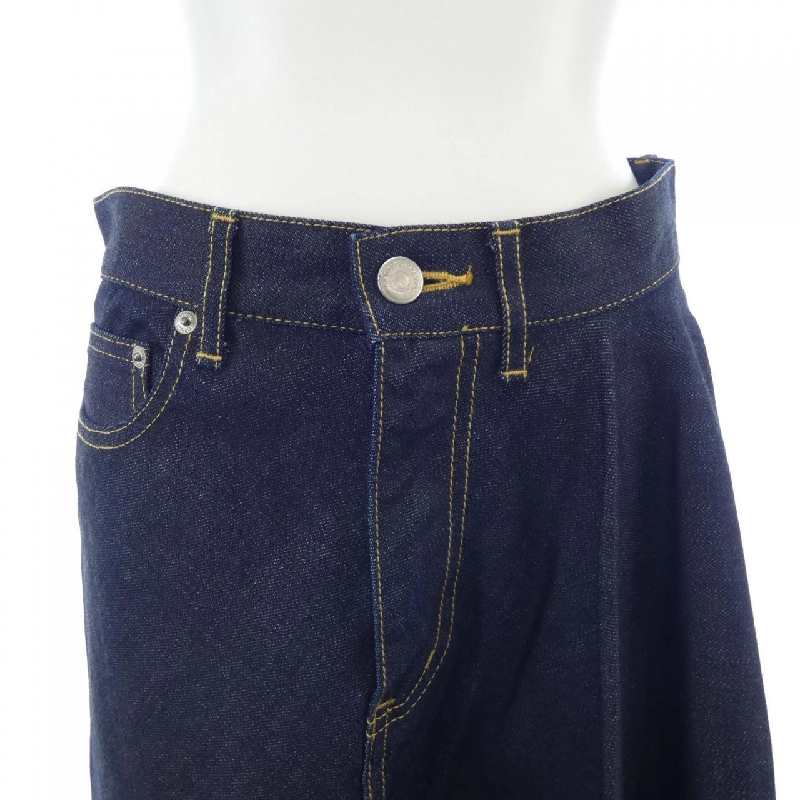 Người đẹp beautiful people chân váy 648922