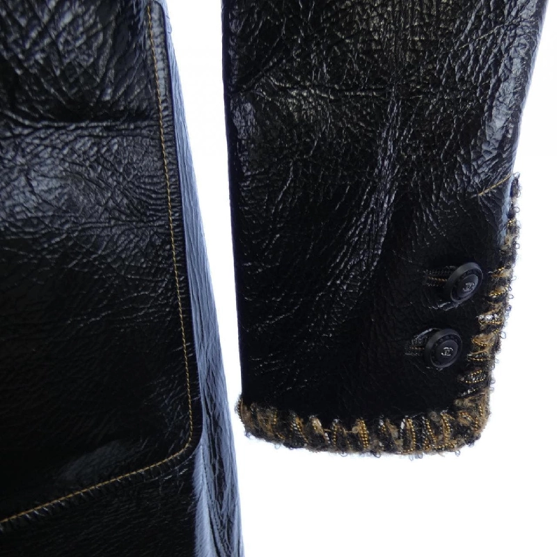 Áo khoác da CHANEL P57197C00331 17B 633103