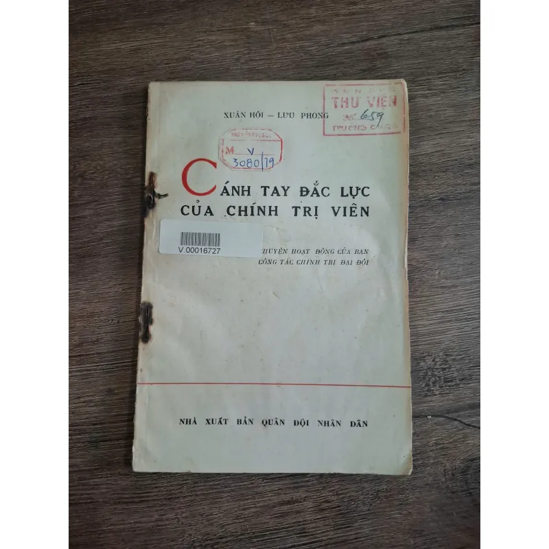 CÁNH TAY ĐẮC LỰC CỦA CHÍNH TRỊ VIÊN - XUÂN HỘI - LƯU PHONG 718803