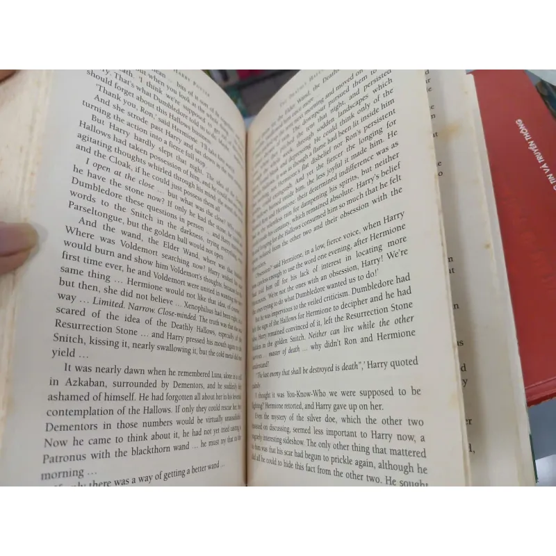 HARRY POTTER AND THE DEATHLY HALLOWS (HARRY POTTER VÀ BẢO BỐI TỬ THẦN) - J. K. ROWLING 996429