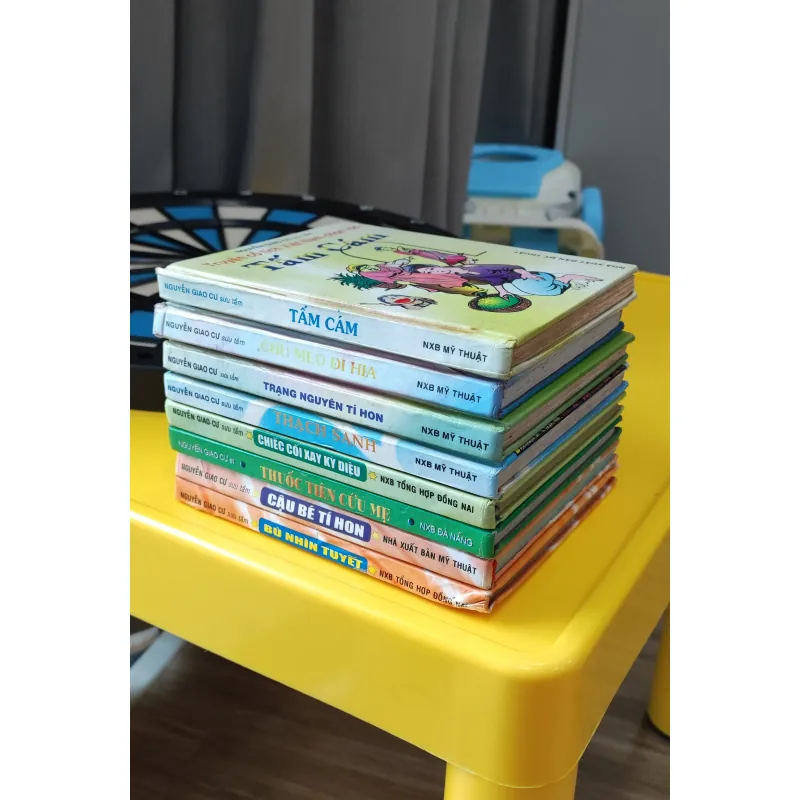 Lô 8q truyện cổ tích do Nguyễn Giao Cư sưu tầm 925719