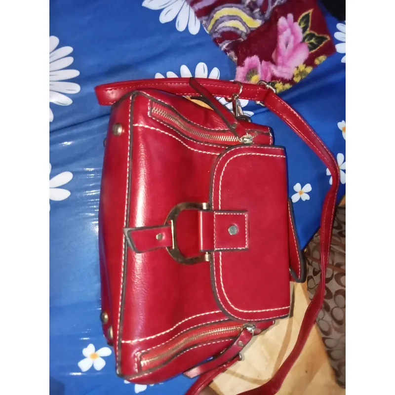 Túi xách đỏ  929623