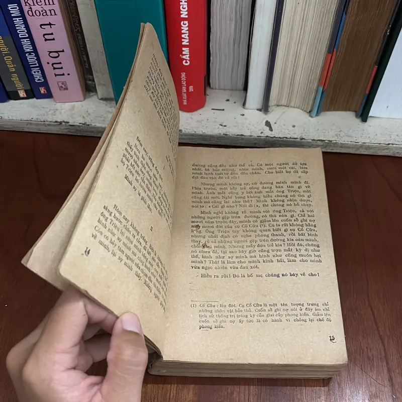 II Sách Xưa: AQ Chính Truyện - Lỗ Tấn - 1982 607592