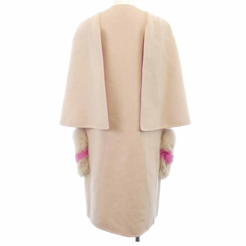 Áo khoác FENDI 634163