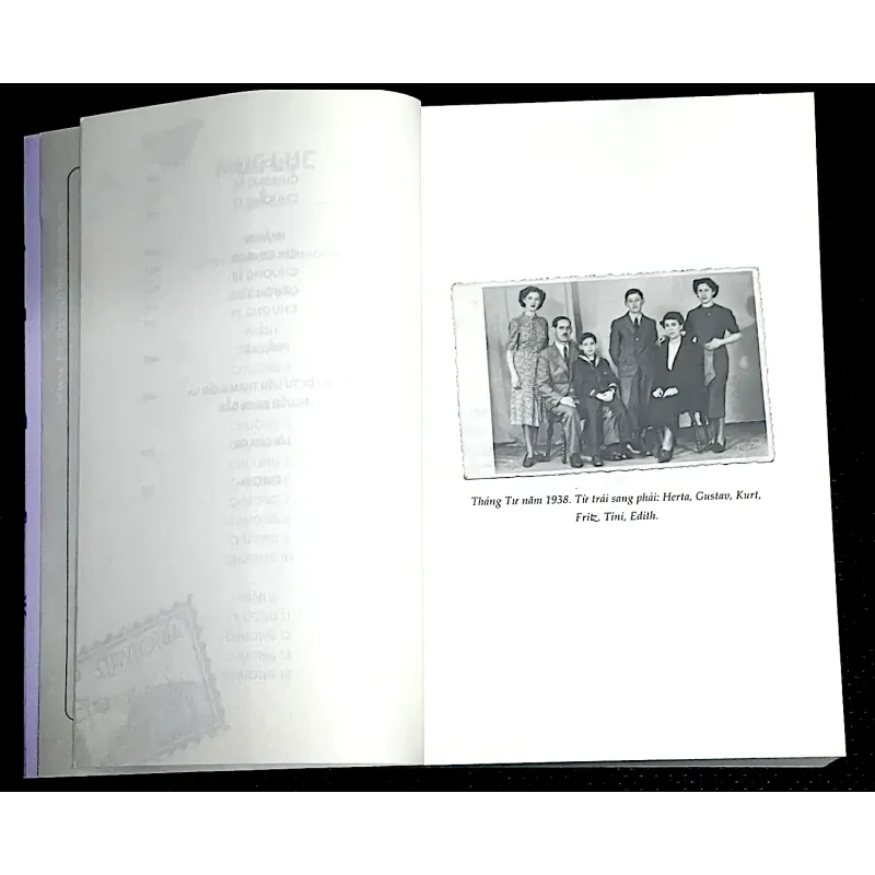 CÙNG CHA ĐẾN AUSCHWITZ 1005126