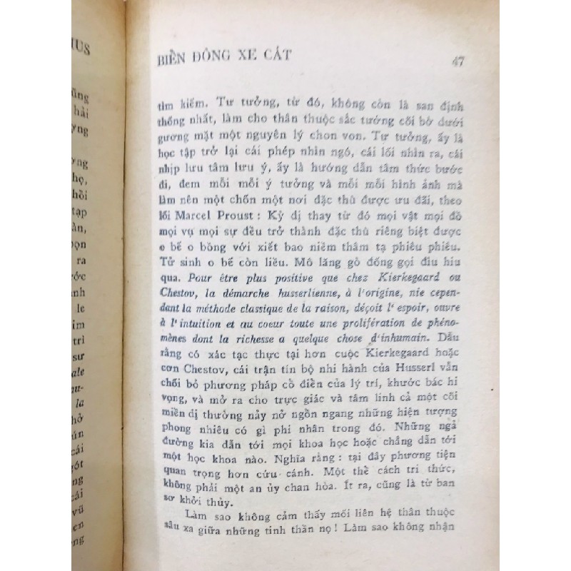 Biển đông xe cát - Albert Camus 125930