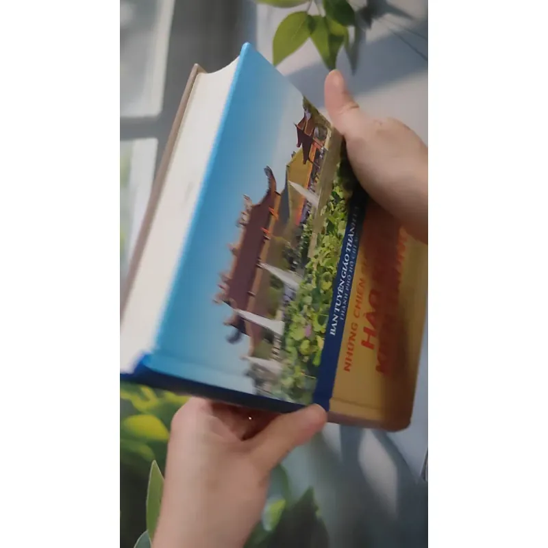 [MIỄN PHÍ BỌC SÁCH] Những chiến sĩ cộng sản hào kiệt, kiên trung 990219