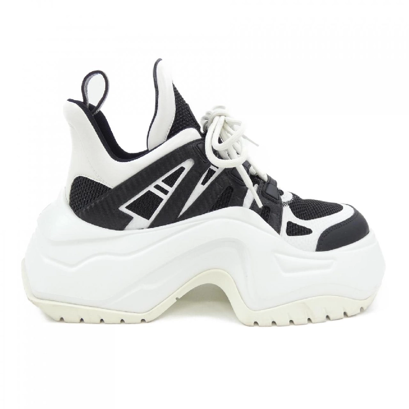 Giày sneaker LV Arclight 2.0 phiên bản giới hạn Nhật Bản của Louis Vuitton 660213