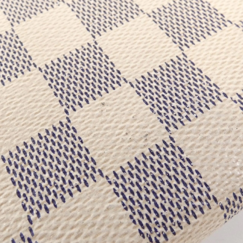 Ví compact Zippy Damier Azur N60029 của Louis Vuitton 620680