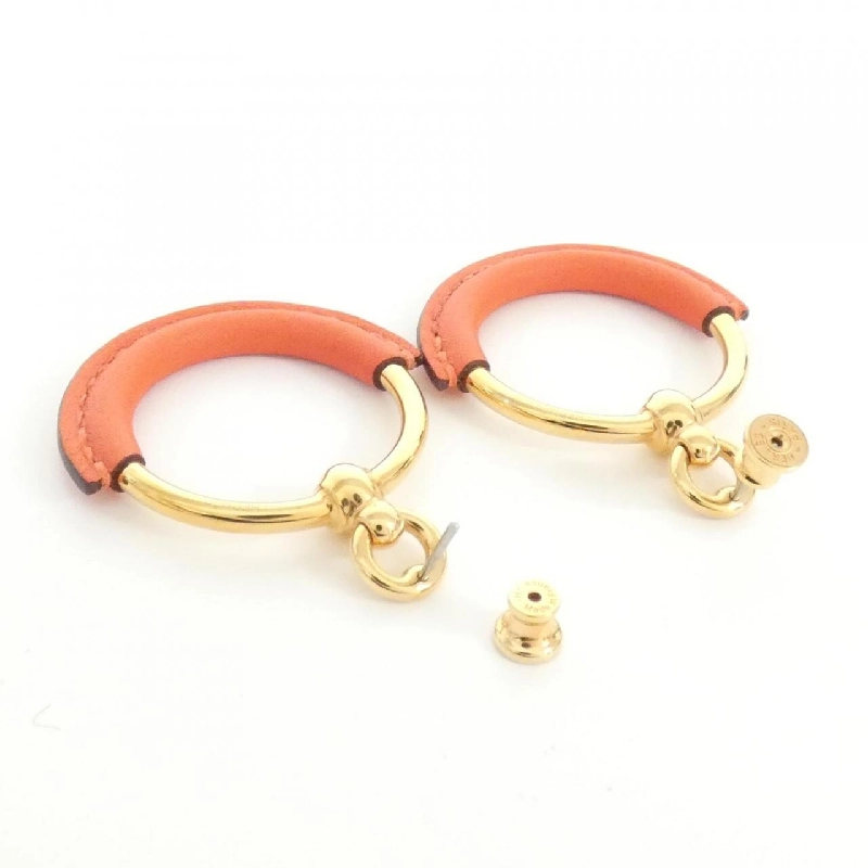 Bông tai Hermès Loop PM 070878CD 625608