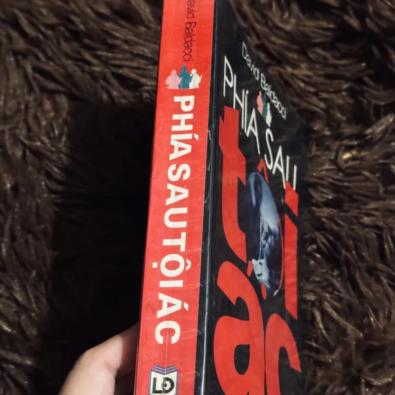 Phía sau tội ác 1030645