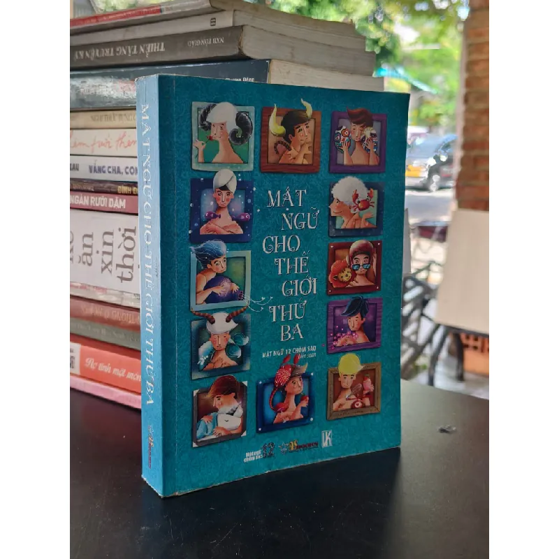 Mật ngữ cho thế giới thứ ba 706933