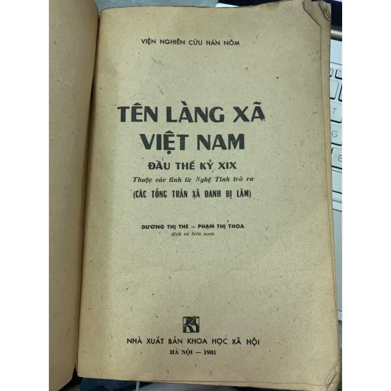 TÊN LÀNG XÃ VIỆT NAM ĐẦU THẾ KỶ XIX - Dương Thị The - Phạm Thị Thoa dịch và biên soạn 414245