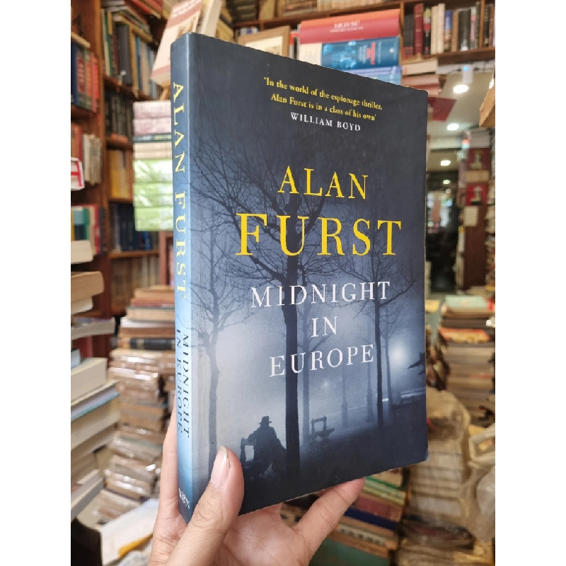 Midnight in Europe - Alan Furst 395953