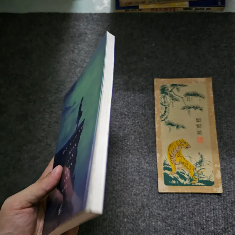 Lặng yên dưới đáy vực sâu - Đỗ Bích Thúy 735628