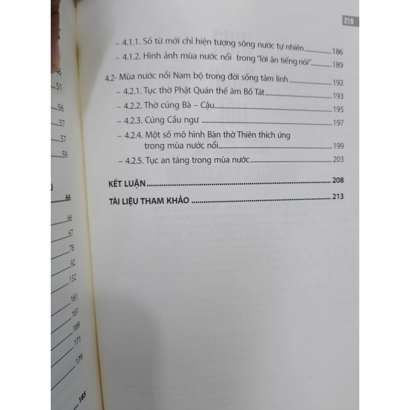 MÙA NƯỚC NỔI TRONG ĐỜI SỐNG VĂN HOÁ ĐỒNG BẰNG SÔNG CỬU LONG 493384