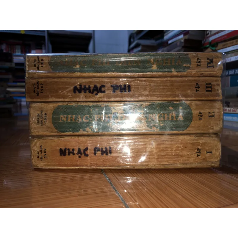 Nhạc Phi diễn nghĩa  792350