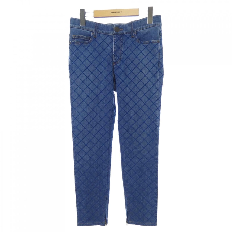 シャネル CHANEL P58418V44382 18P ジーンズ 648937