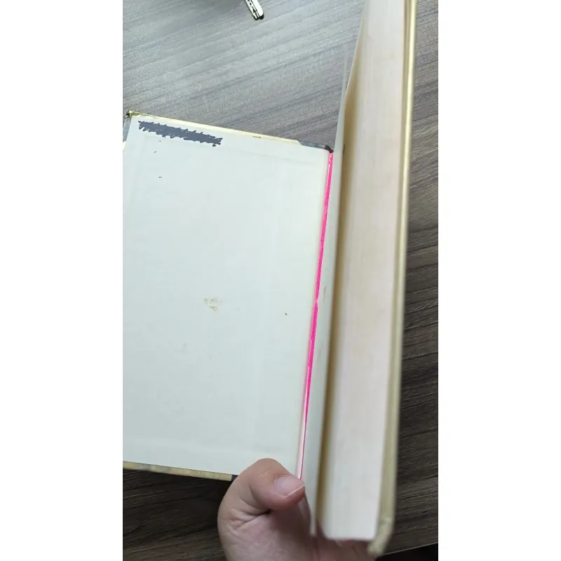 Milkweed (Jerry Spinelli) 792981