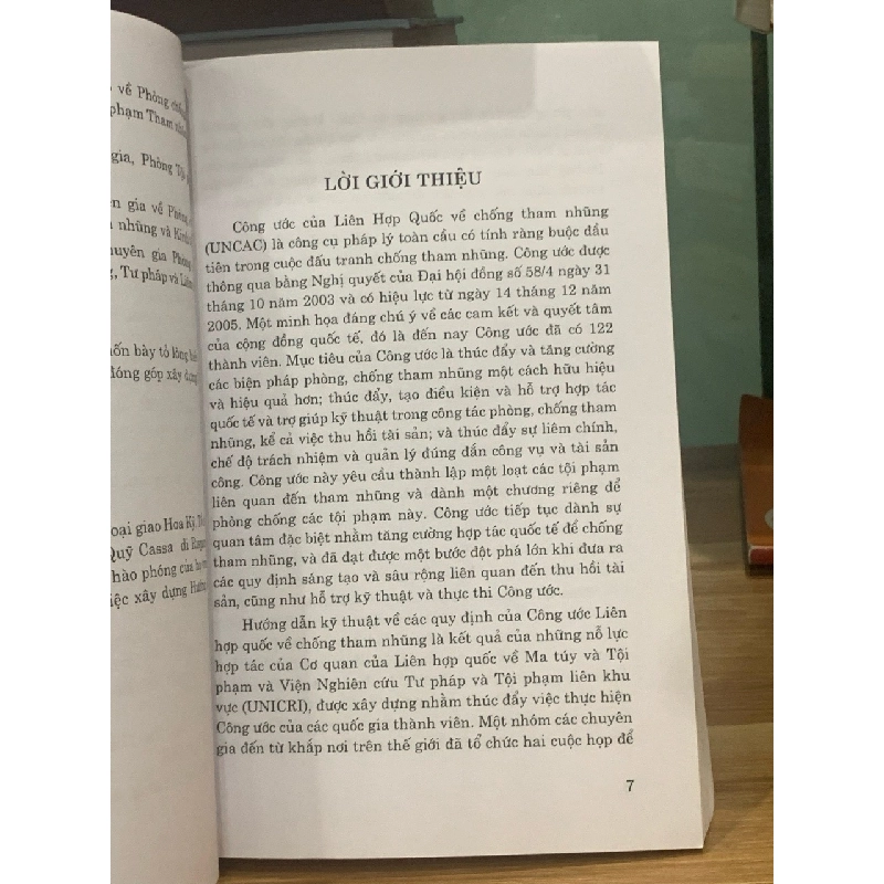 Hướng dẫn kĩ thuật về thực hiện thi công ước của liên hợp quốc về phòng chống tham nhũng -NXB Lao động-xã hội 728875