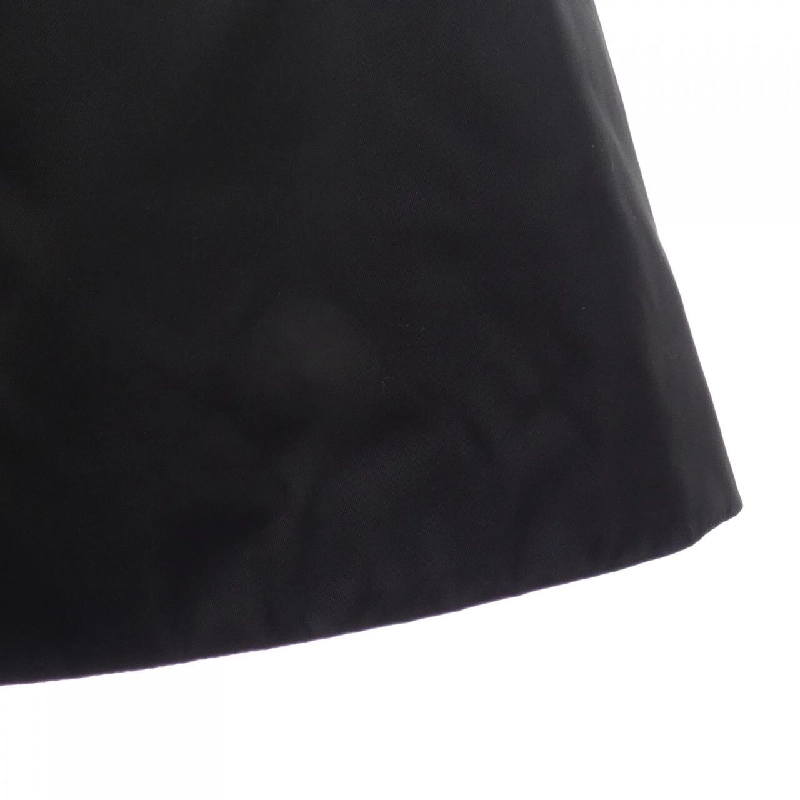Chân váy flare gabardine PRADA với logo tam giác 21H881 S202 1WQ8 - Hàng hiệu Authentic 819127