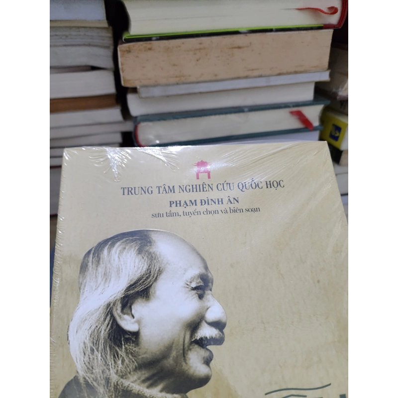 Nguyễn Tuân chuyện văn chuyện đời | Phạm Đình Ân 493381