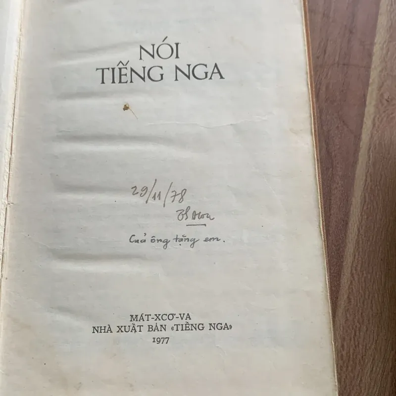 Sách học Nói tiếng Nga 357429