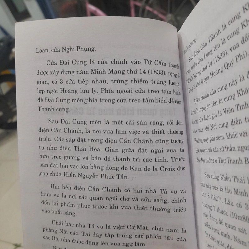 Tôn Thất Bình - ĐỜI SỐNG trong TỬ CẤM THÀNH 362041