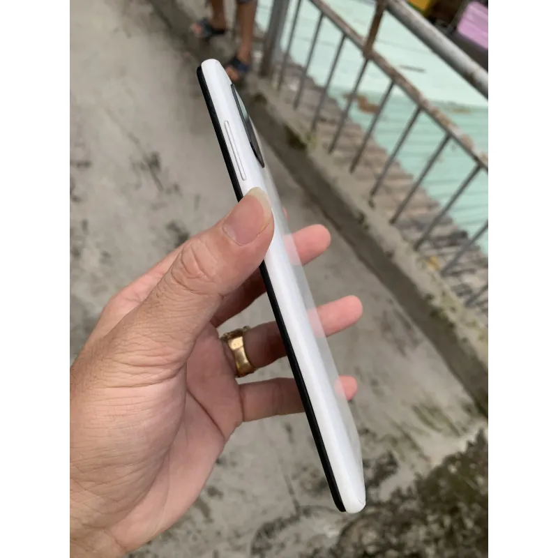 Samsung galaxy A31 ram 6gb/128, màn 6.4" Full HD+,4 camera 48MP Pin trâu 5000mah, 2 sim 797282