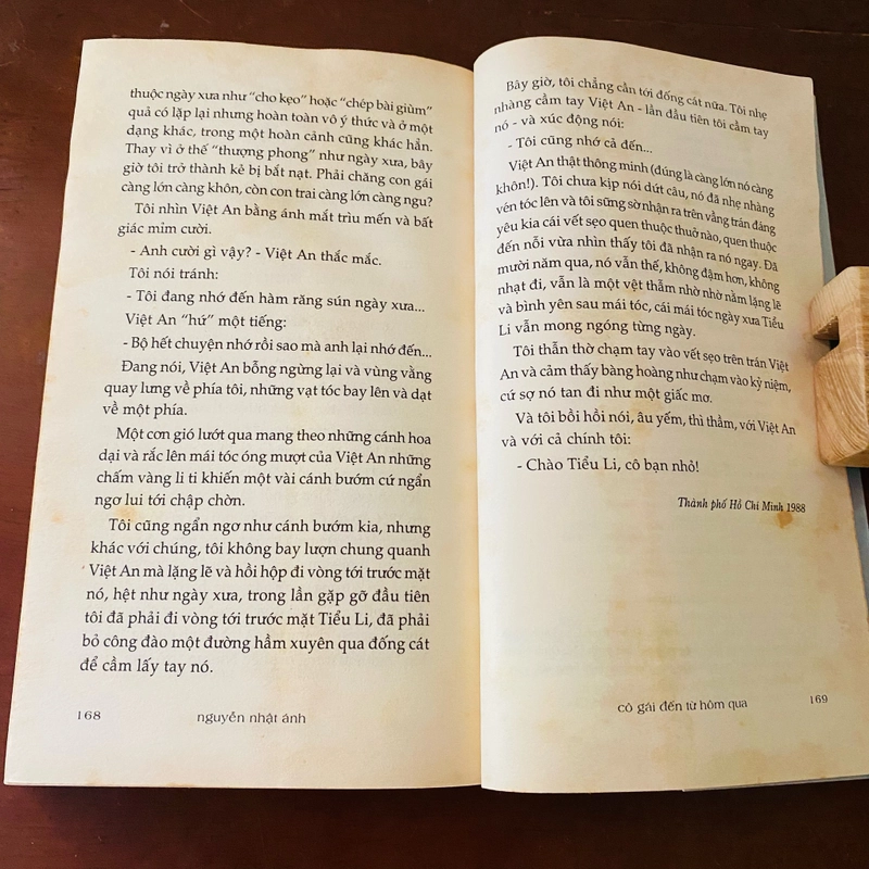 Cô gái đến từ hôm qua - Nguyễn Nhật Ánh  470147
