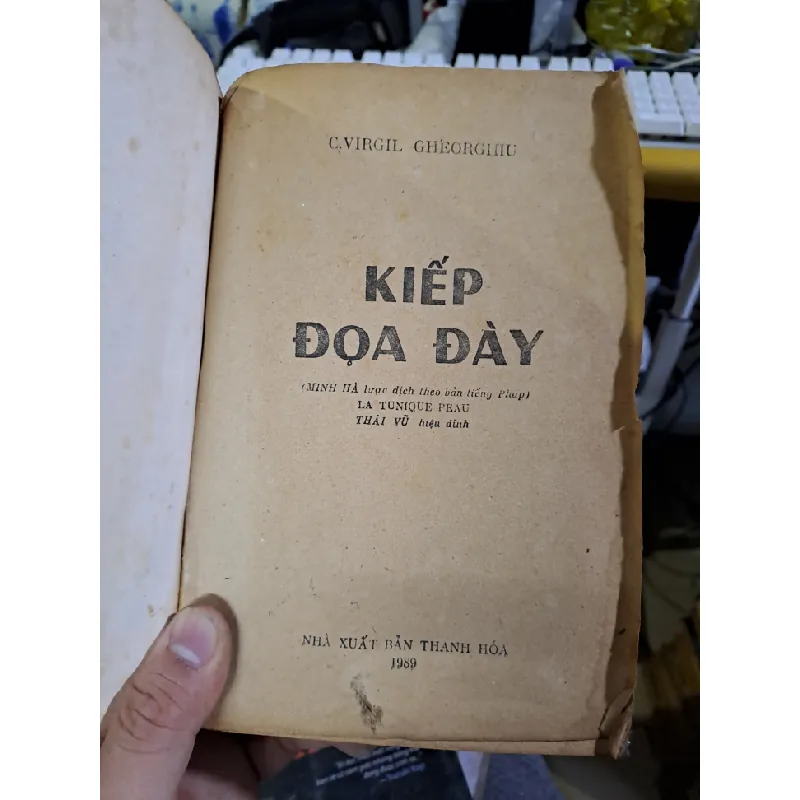 Kiếp đọa đày cũng một kiếp người mới 70% ố 1989 Văn học nước ngoài HCM1709 559891