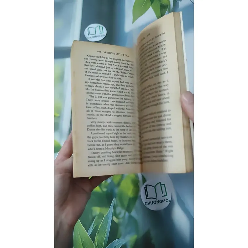 Lone Survivor - Marcus Luttrell & Patrick Robinson 1027587