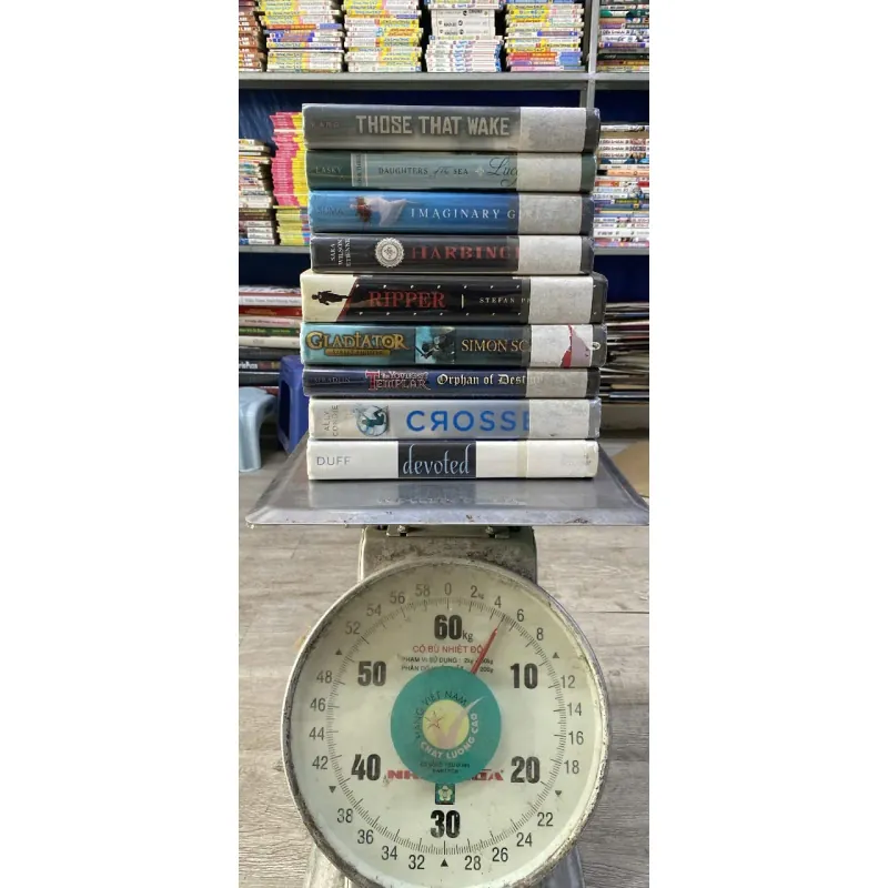 Combo 5kg sách decor, sách ngoại văn, sách tiếng anh.  1004109