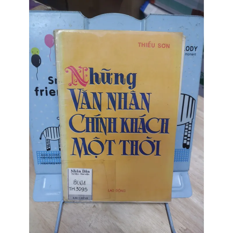 Sách: Những văn nhân chính khách một thời - TG: Thiếu Sơn (A2) 934847