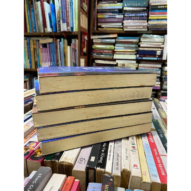 Tiệm đồ cổ á xá (bộ 5 tập) - Huyền Sắc 361206