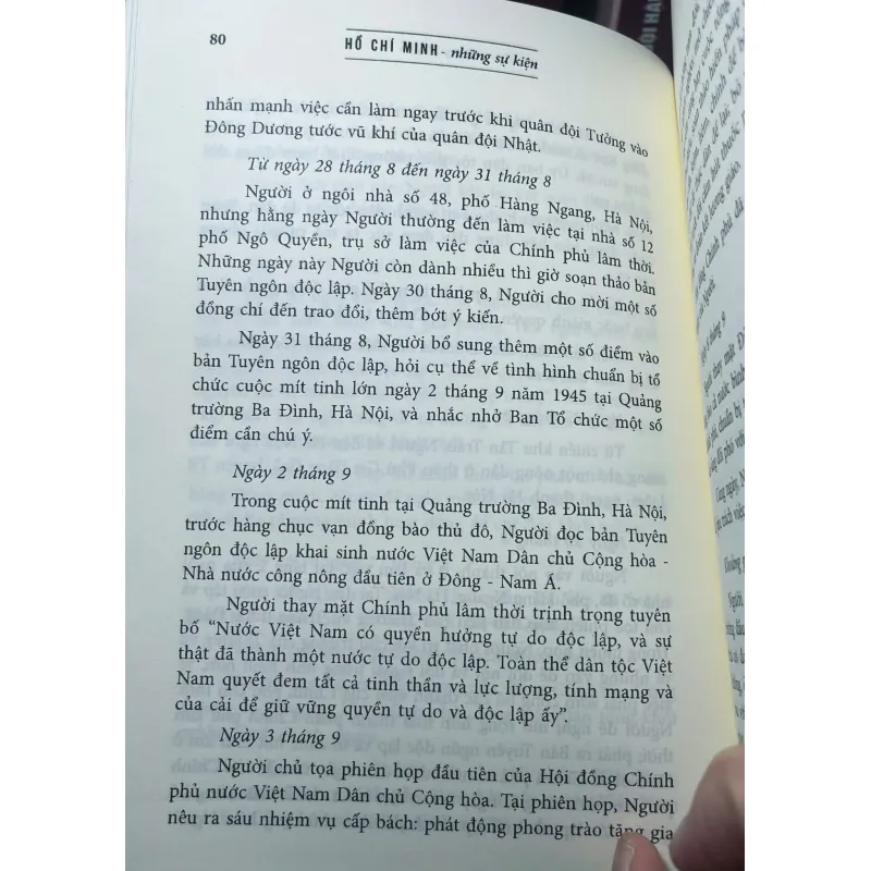 SÁCH HỒ CHÍ MINH - NHỮNG SỰ KIỆN 713109