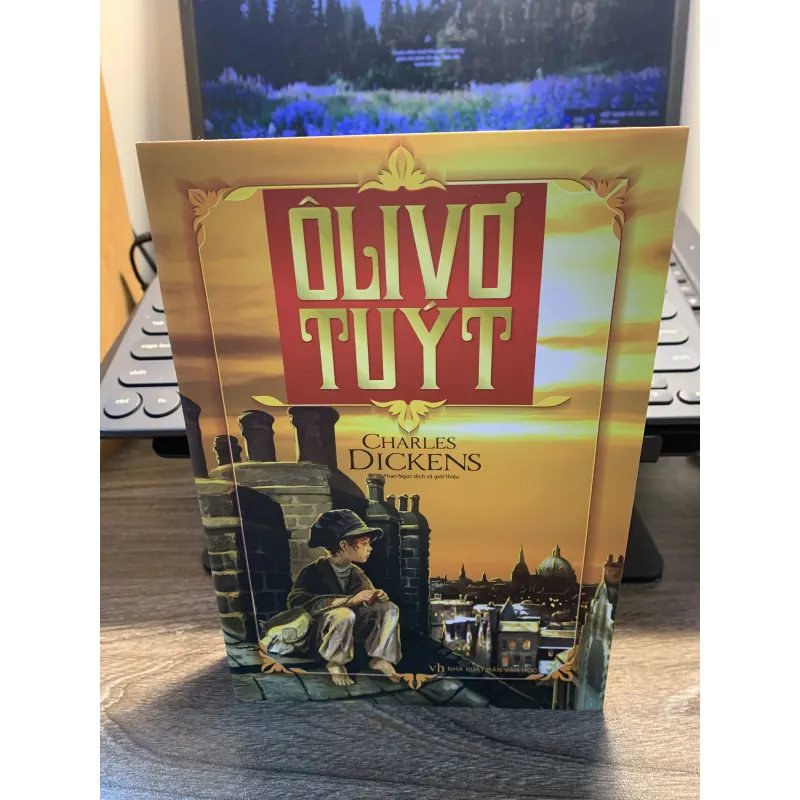 Ôlivơ Tuýt 934140