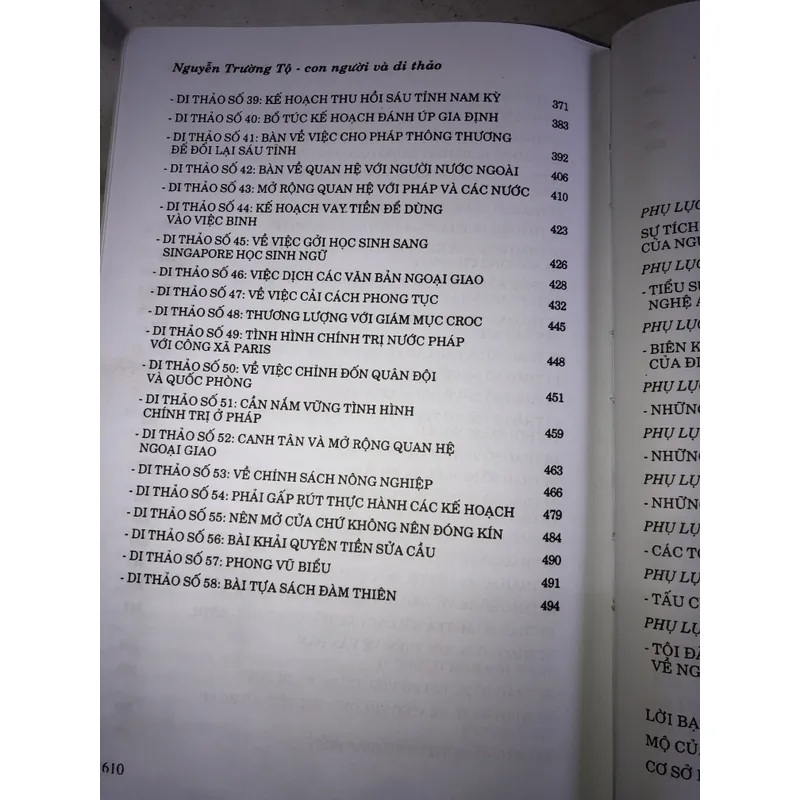 Nguyễn Trường Tộ - Con người và di thảo 726695